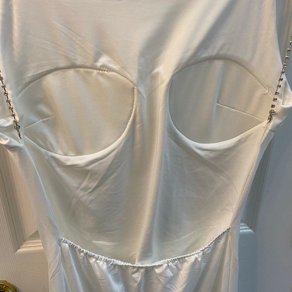 Strappy Back Dress - Picture 5 of 5